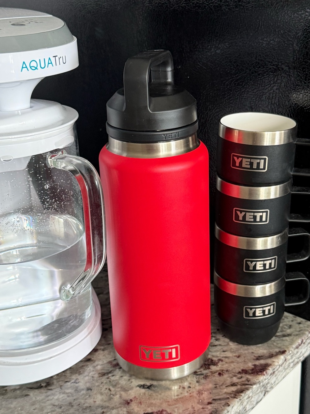 YETI Rambler 36 oz Water Bottle with Chug Cap | Excellent Condition